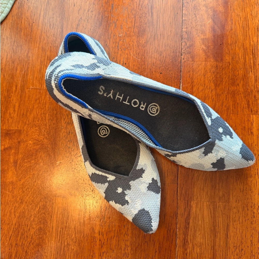 Rothy's Pointed Knit Flats in Gray Camouflage